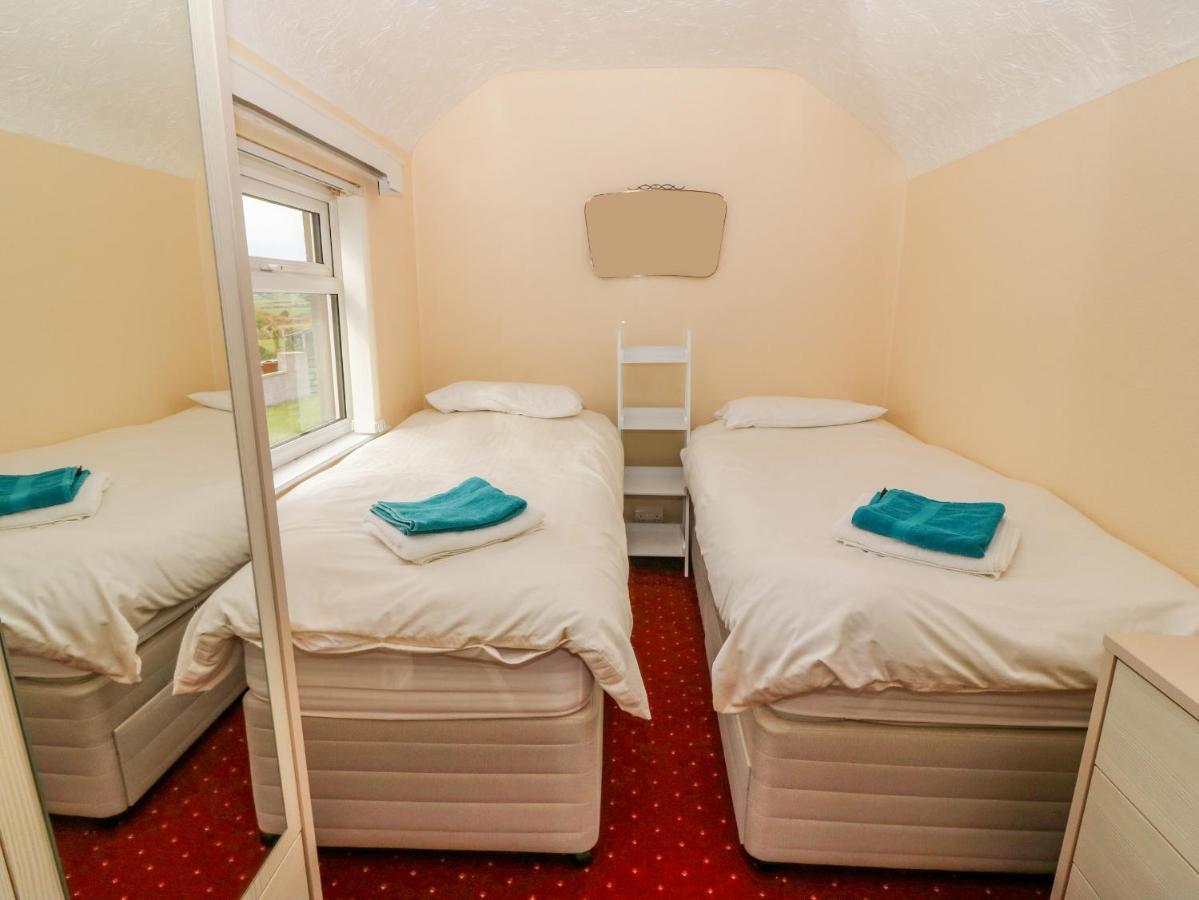 Tir Bedw Villa Ederyn Exteriör bild