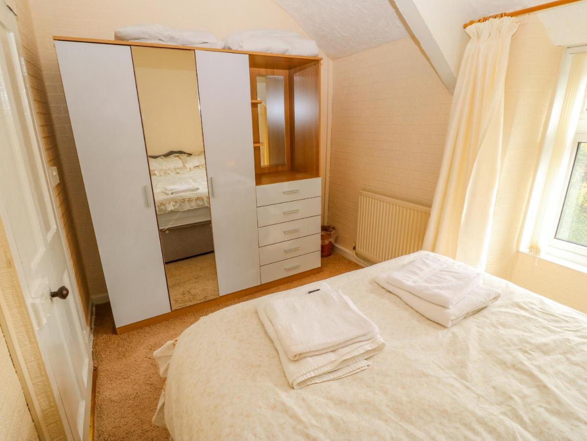 Tir Bedw Villa Ederyn Exteriör bild